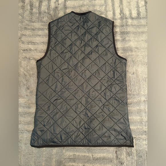 Barbour Navy Quilted Vest - Picture 4 of 8